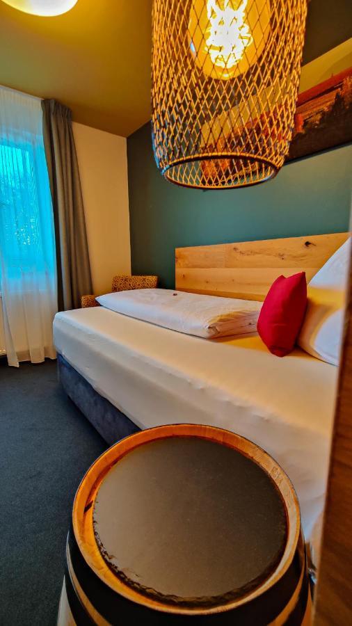 Bed and Breakfast Casa Palatina Grosskarlbach Esterno foto