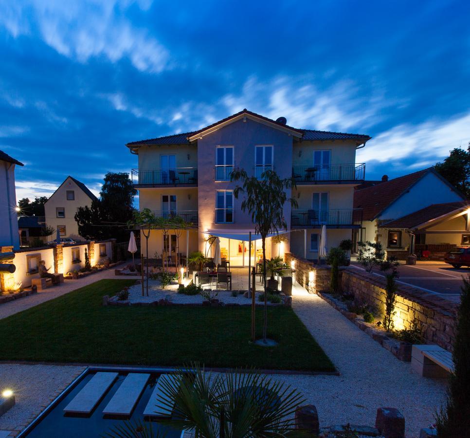 Bed and Breakfast Casa Palatina Grosskarlbach Esterno foto