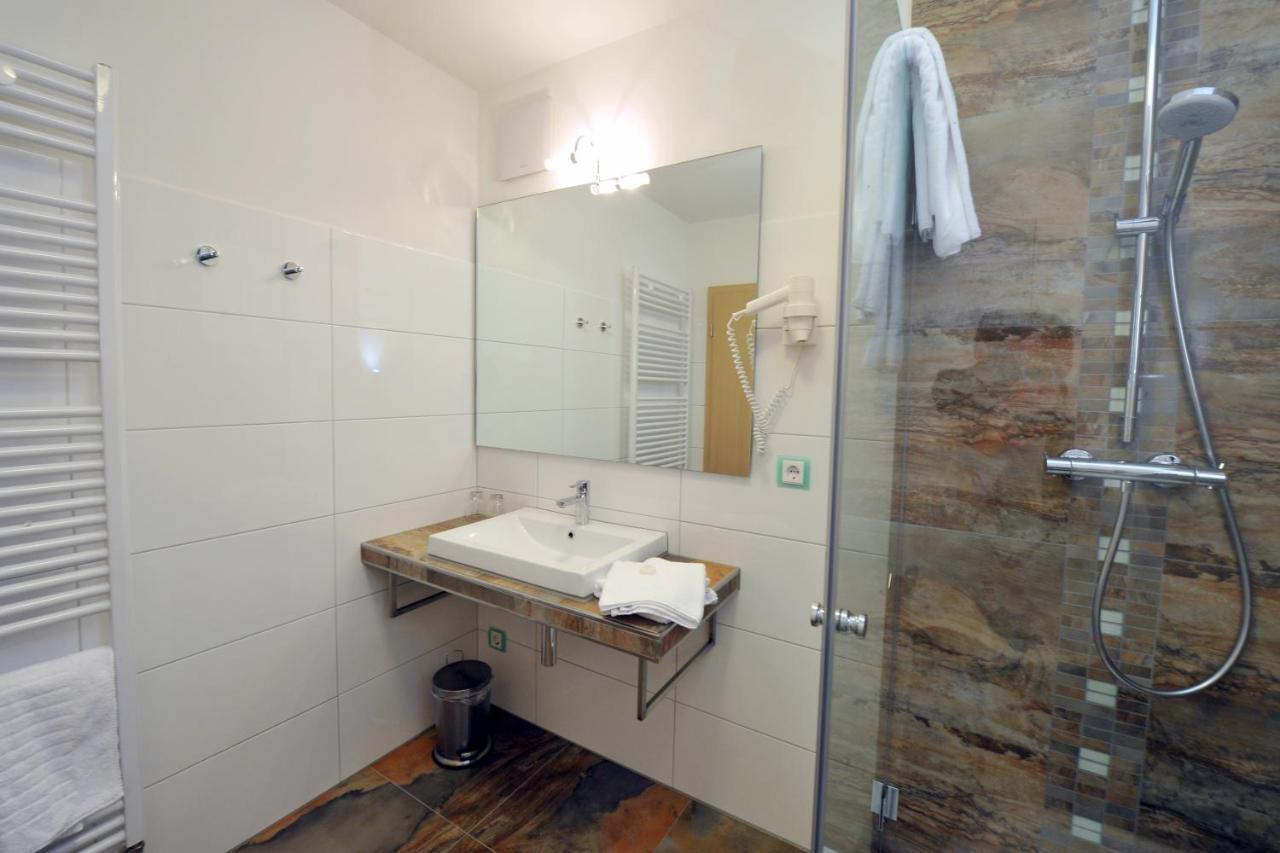 Bed and Breakfast Casa Palatina Grosskarlbach Esterno foto